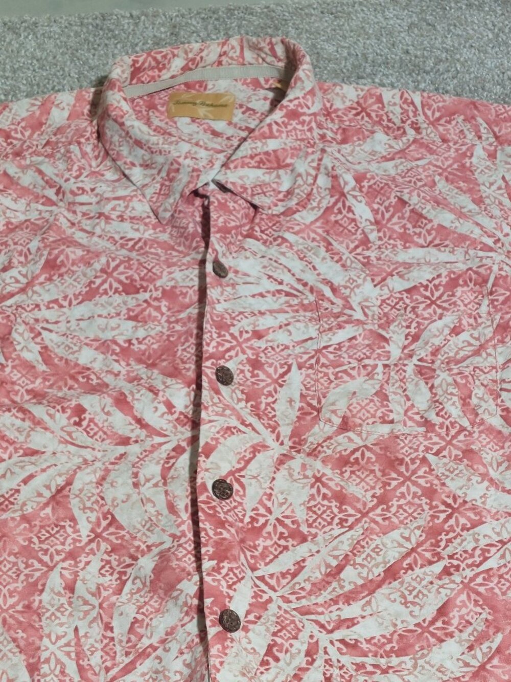 Tommy Bahama 100% Silk Camp Shirt Classic Loop Collar, Short Sleeve Size XL